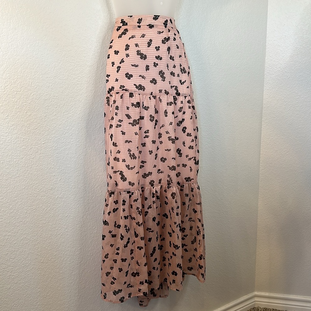 Leith NWT Pink Puff Floral Drift Tiered Maxi Skirt Size Large - Picture 5 of 11